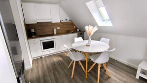 Unclassified image, 2 of 23, button - Apartment 'Heide' with Private Terrace and Wi-Fi (Walsrode)