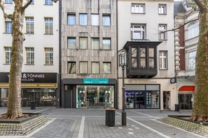 Exterior - Apartment 'Familie  4OG' with Wi-Fi (Bonn)