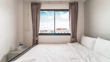 Standard Room | Free WiFi, bed sheets