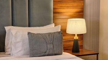 Deluxe Double Room, City View | Iron/ironing board, free WiFi