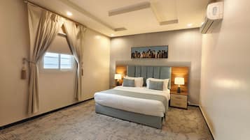 Deluxe Double Room, City View | Iron/ironing board, free WiFi