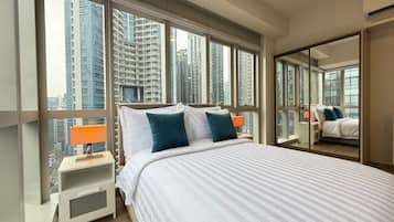 Iron/ironing board, internet, bed sheets