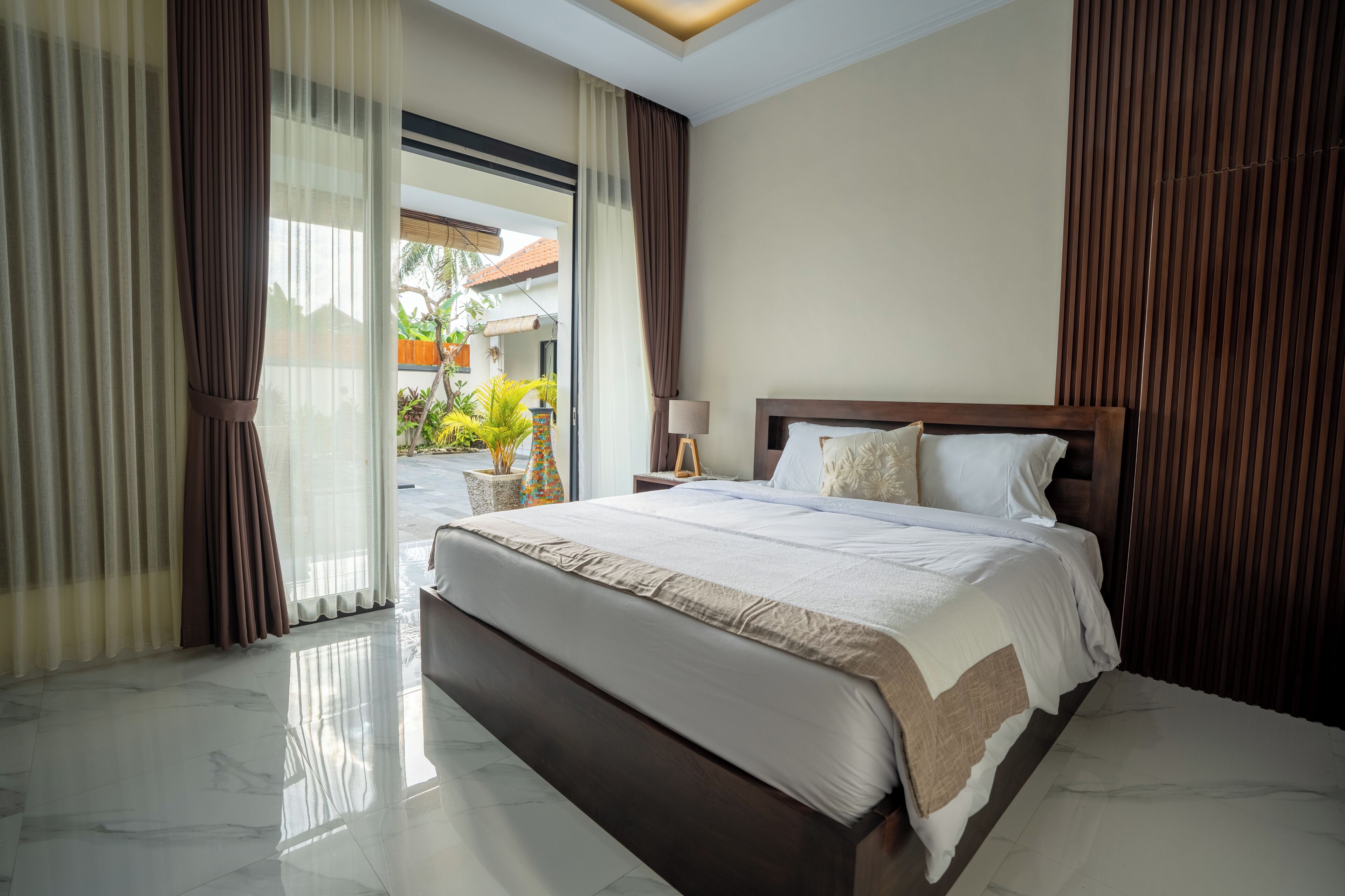 Deluxe Villa, 3 Bedrooms, Pool View | Iron/ironing board, free WiFi