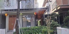 Exterior detail - Minh Garden Homestay (Thanh Pho Hue)