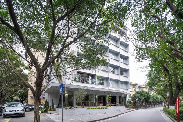 Banyan Retreat  R10 Hotel - Guilin
