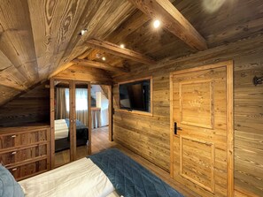 Iron/ironing board, WiFi, bed sheets - Fantastic chalet on Lake Grundlsee at the Mondi Resort 25.07.-01.08.26 (Grundlsee)