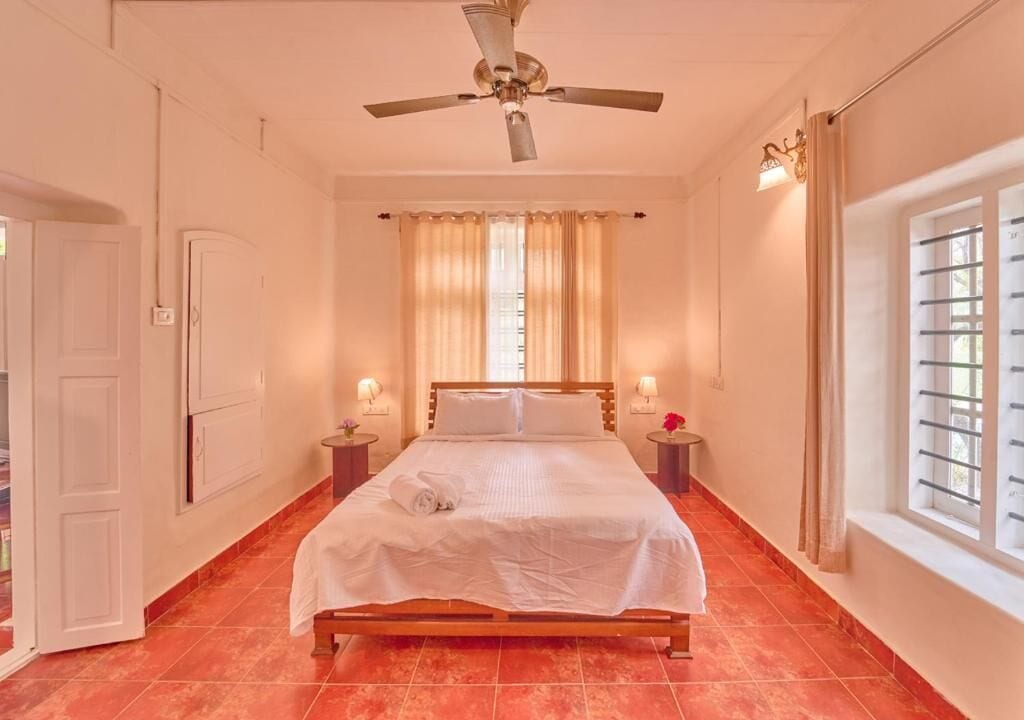 Deluxe Double Room, Balcony, Garden View