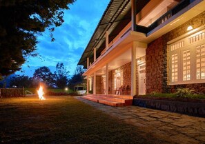 Standard Double Room, Balcony, Garden View | Property grounds - Ministers Mansion Resort by VOYE HOMES (Devikolam)