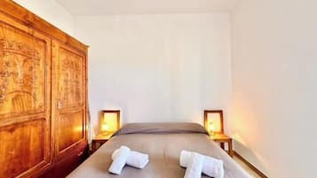 2 chambres, draps fournis