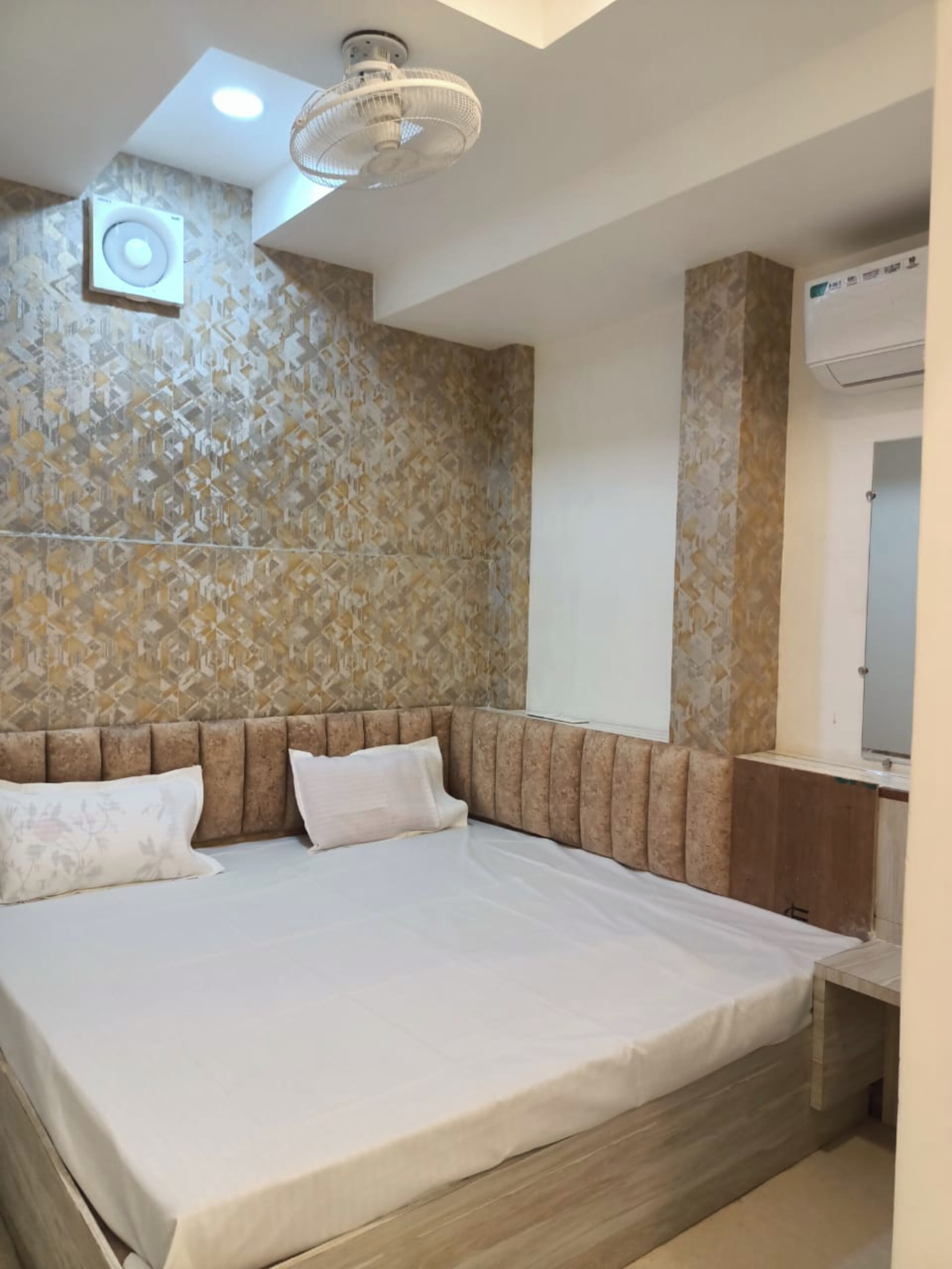 Double Room | Interior