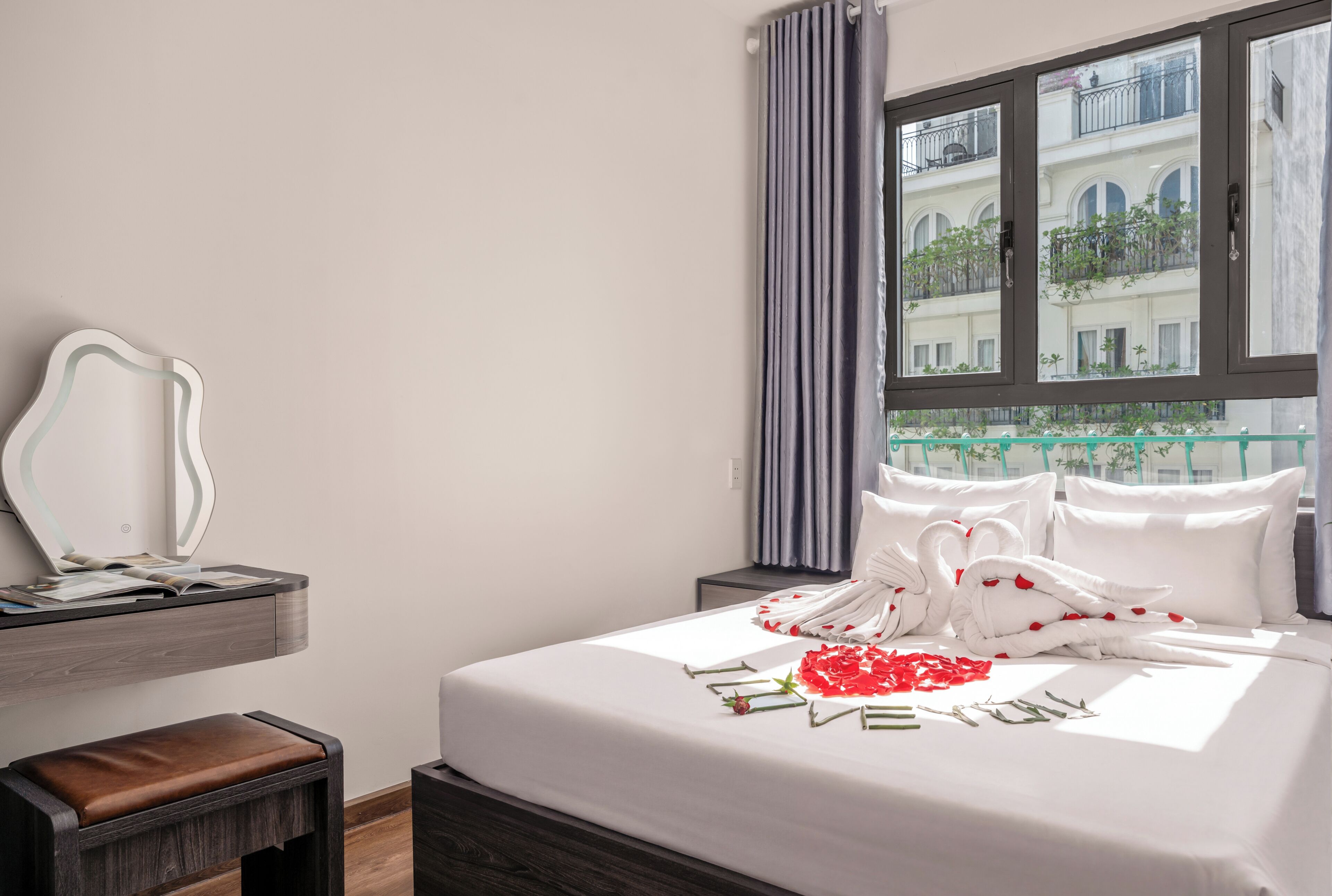 Apartamento, 1 quarto | Escrivaninha, espaço de trabalho para notebook, Wi-Fi de cortesia