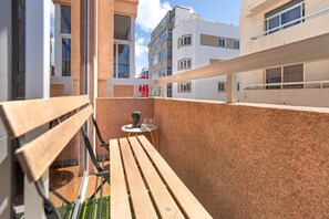 Property grounds - Vacation Apartment 'A' with Sea View, Balcony and Wi-Fi (Las Palmas de Gran Canaria)