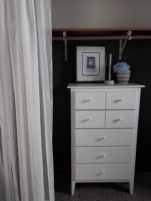 Interior - Natural Nook - Boone, IA (Boone)