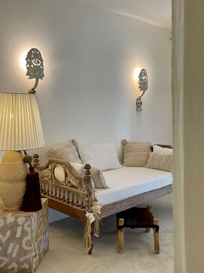 Luxury Suite, Patio, Ocean View | Interior - Simba wa Kale Suites & Beach (Watamu)