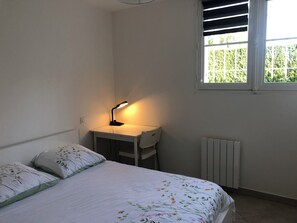 Room - Vrbo Property (Gradignan)