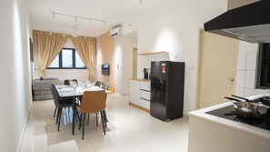Apartment, 3 Schlafzimmer | Speisen