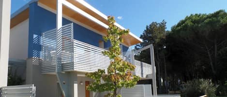 Apartment, 1 Bedroom, Balcony, Garden View | Balcony