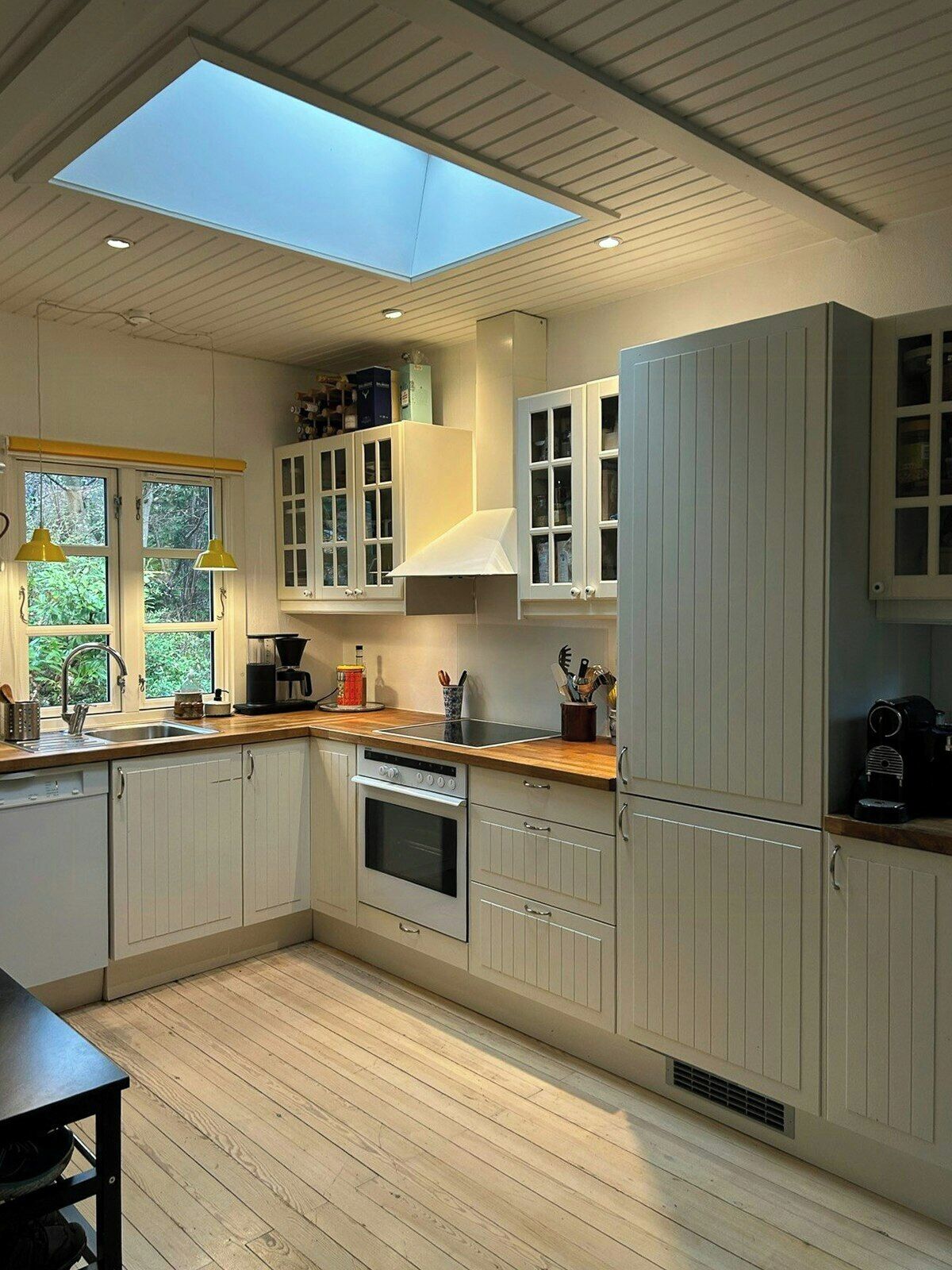 Oven, dishwasher, coffee/tea maker