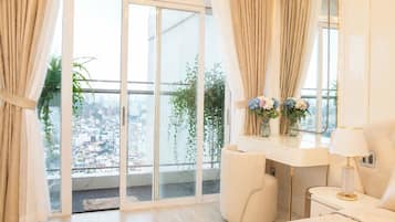 Cobertura superluxo, 4 quartos | Escrivaninha, cortinas blackout, ferros/tábuas de passar roupa