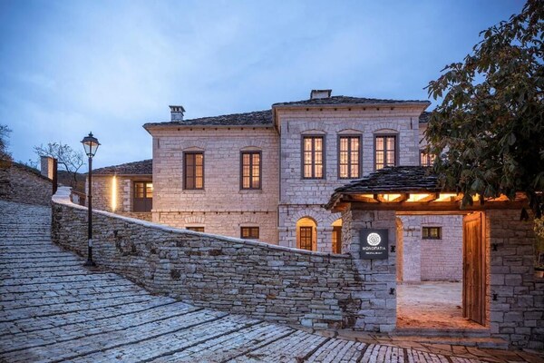 Monopatia Resort - Grèce