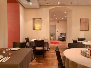 Dining - Monopatia Resort (Ioannina)