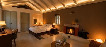 Monopatia Resort