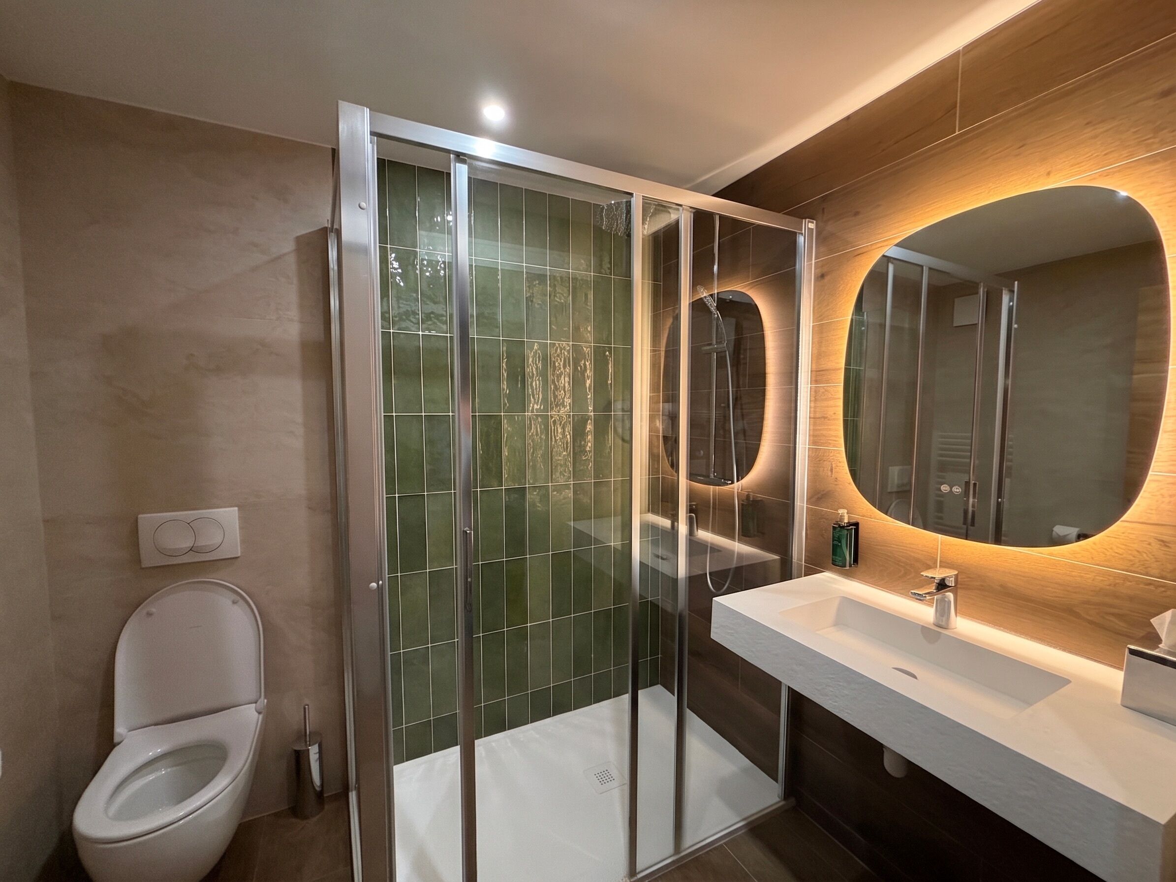 Apartment, 2 Bedrooms | Bathroom