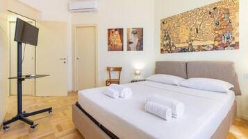 1 camera, Wi-Fi, lenzuola