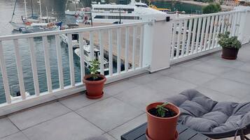Terrasse/gårdhave