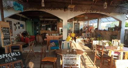 The Memo's Beach - Trincomalee