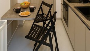 Uklassifisert bilde, 3 av 8, knapp
