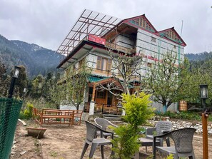 Premium Double Room | Exterior - Applewood Heaven (Bhuntar)