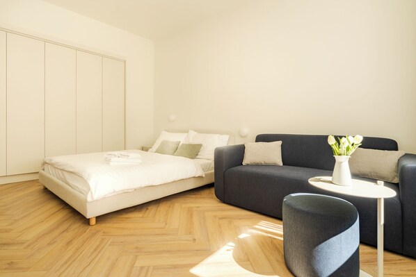 Deluxe-Studiosuite, Stadtblick | Kostenloses WLAN