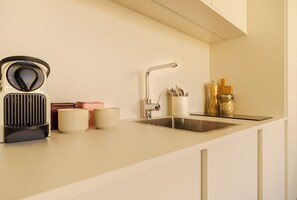 Private kitchen - LOCA by Ambiente Apartments (Bratislava)