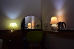 Deluxe Double Room | Interior - The Black Forest Beach Resort - Nilaveli (Nilaveli)