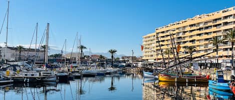 Marina