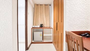Standard Double Room | Free WiFi, bed sheets