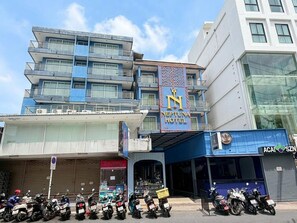 Exterior - Blue Neptuna Hotel Patong by Koko (Kathu District)