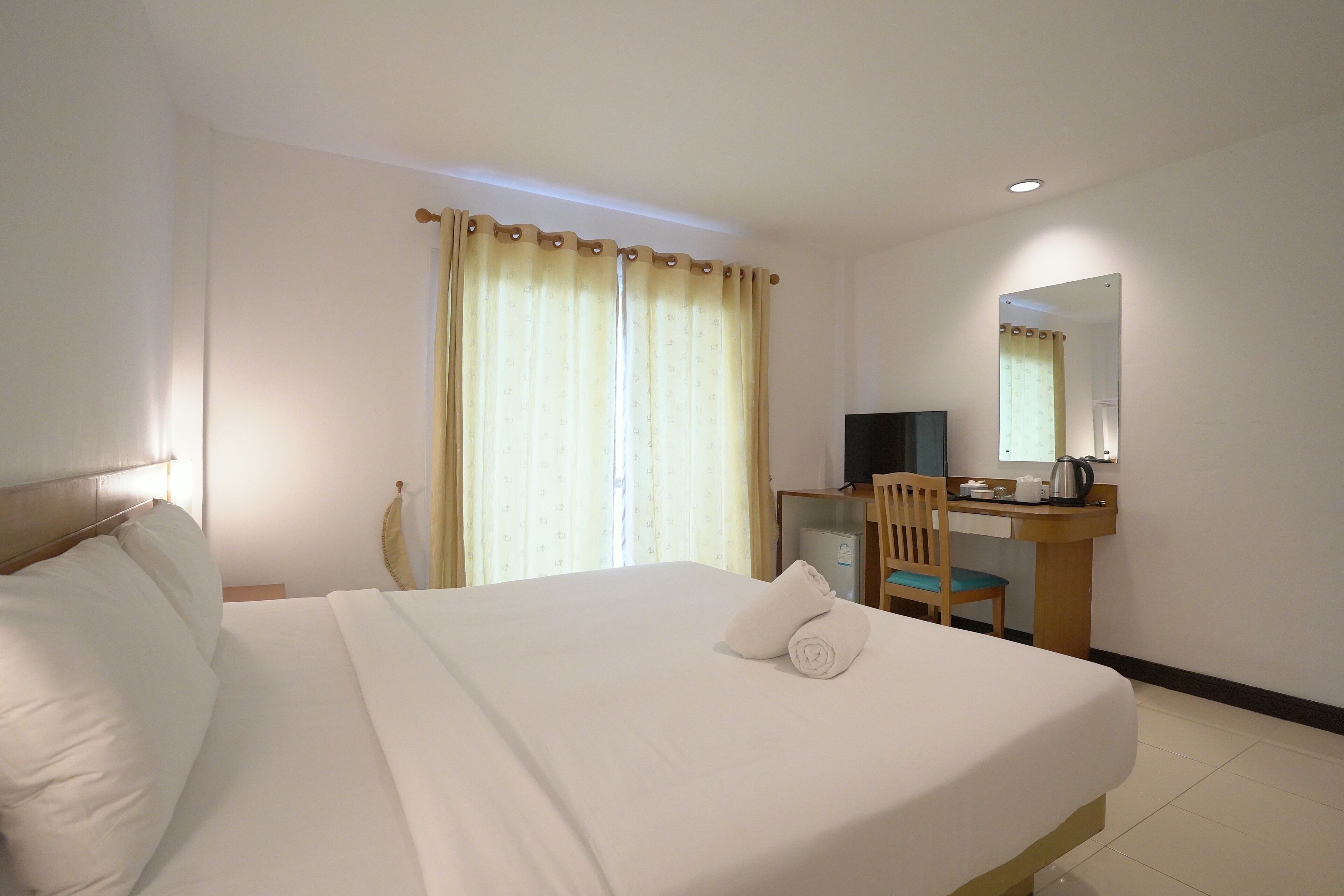 Superior Double Room | Free WiFi, bed sheets