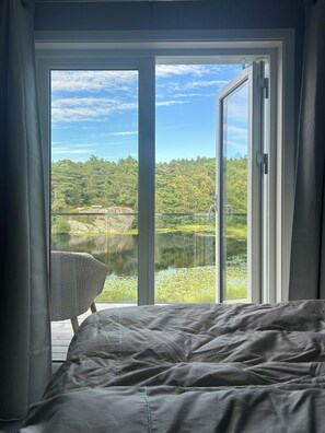 Desk, free WiFi - Idyllic farm with access to boathouse and jetty (Mandal)