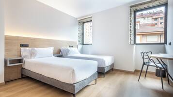 Standard Double or Twin Room | Desk, free WiFi