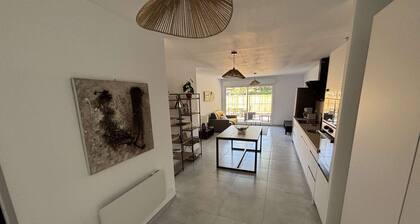 Maison médis 2 bedrooms, sleeps 6