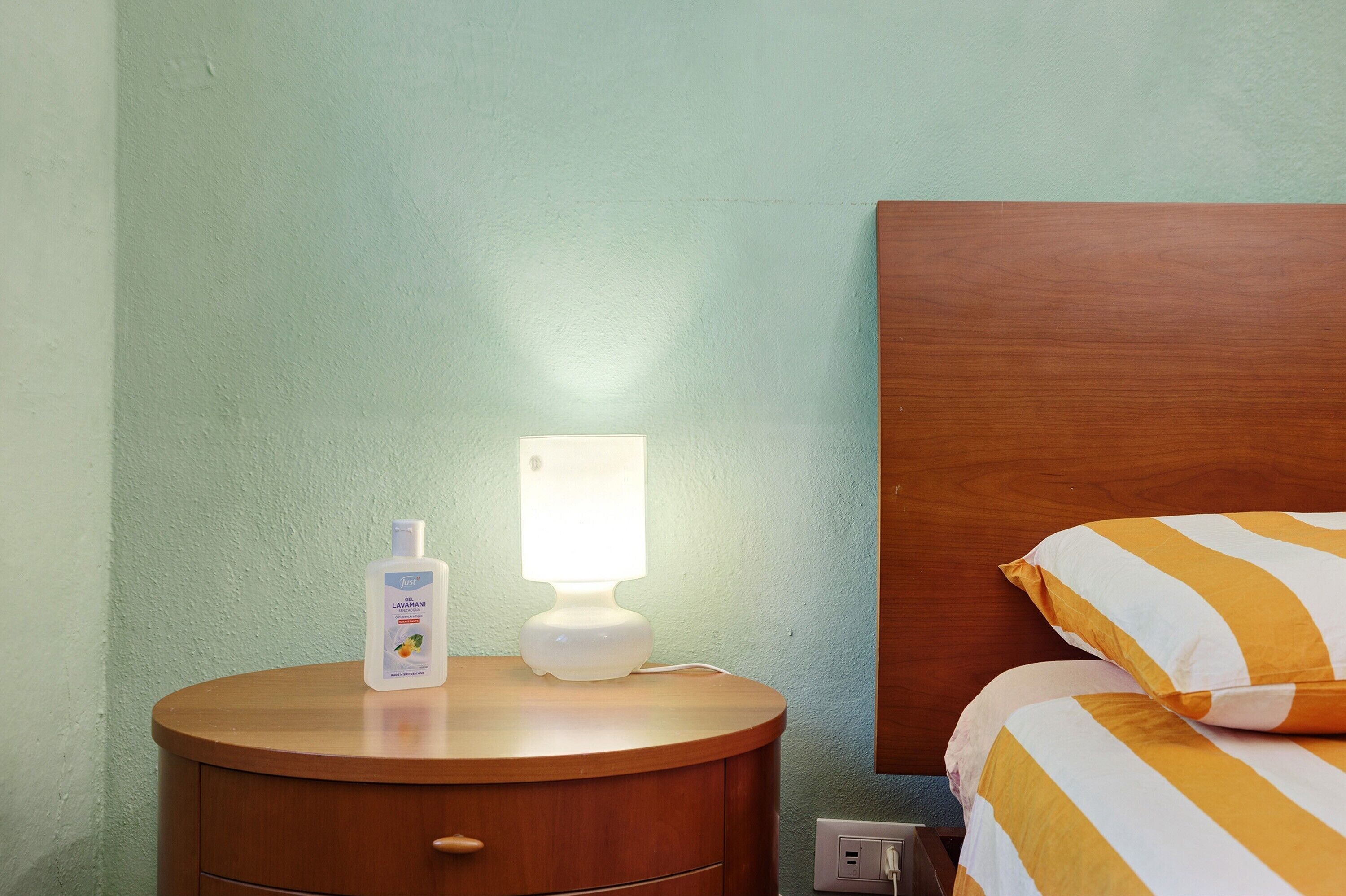 Room 'Verde' With Shared Terrace, Wi-fi And Air Conditioning - Finale Ligure
