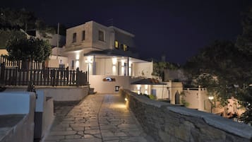 Front of property - evening/night