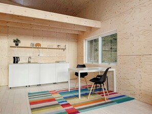 Interior - Minimalist cabin with forest views in Arvika (Arvika)