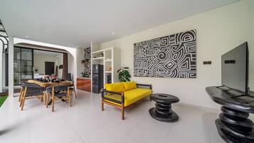 Deluxe Villa, 4 Bedrooms, Private Pool | Interior