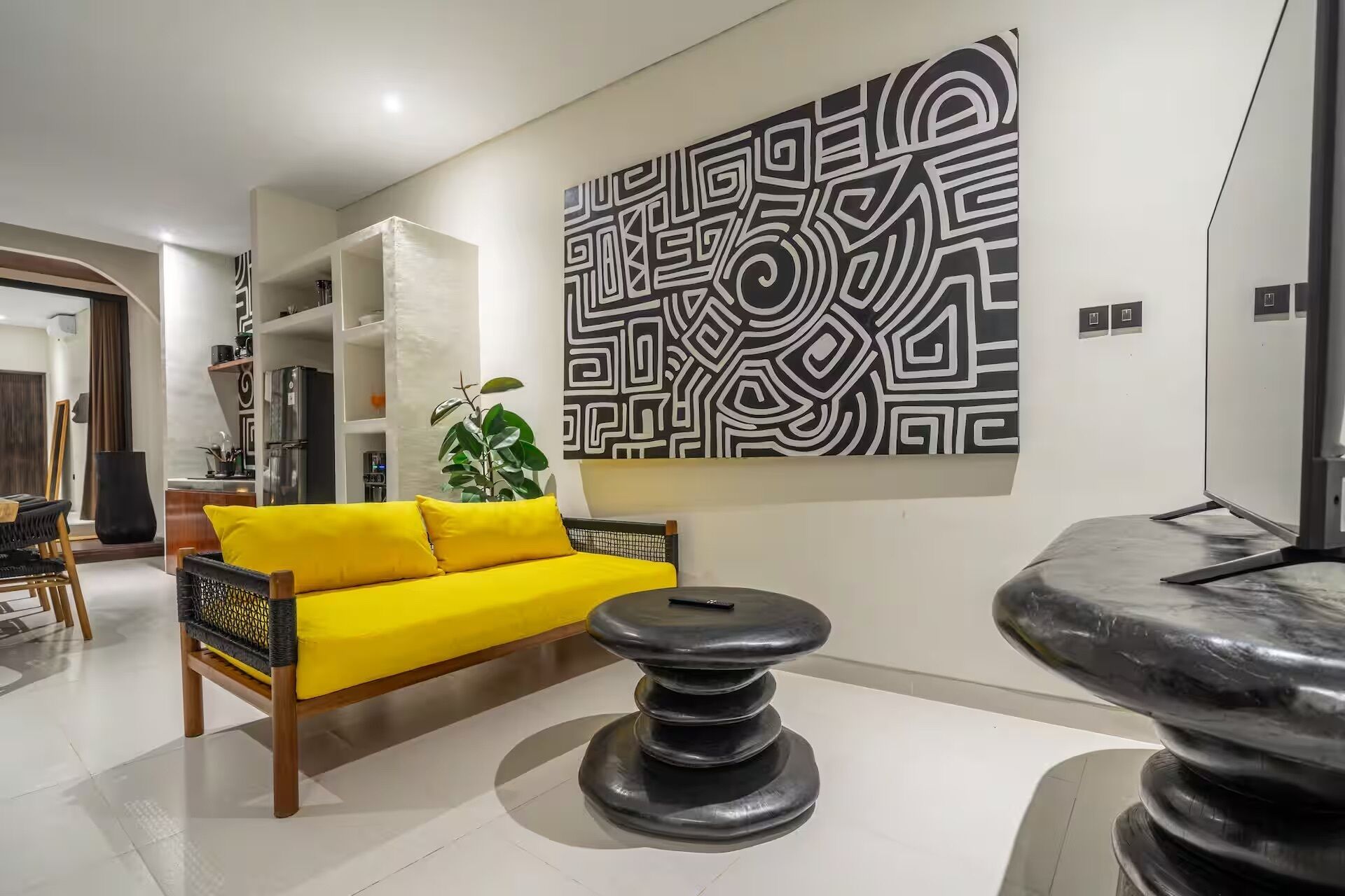 Deluxe Villa, 4 Bedrooms, Private Pool | Living area | 50-inch Smart TV with digital channels