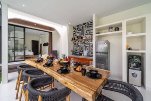 Biệt thự Deluxe, 4 phòng ngủ, hồ bơi riêng | Bếp riêng