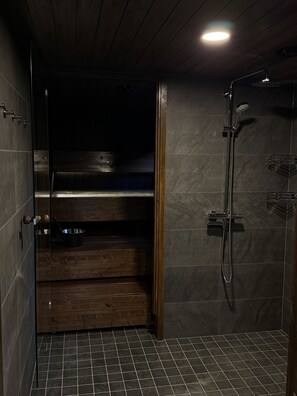 Hair dryer, towels