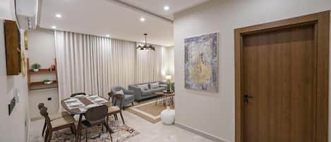 Executive Apartment, 3 Bedrooms | Interior